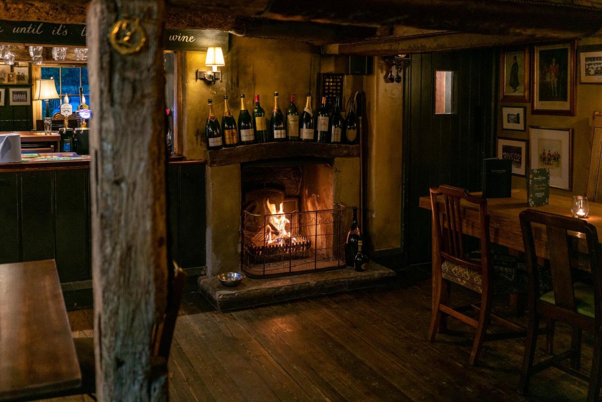 The Anchor Inn Lower Froyle エクステリア 写真