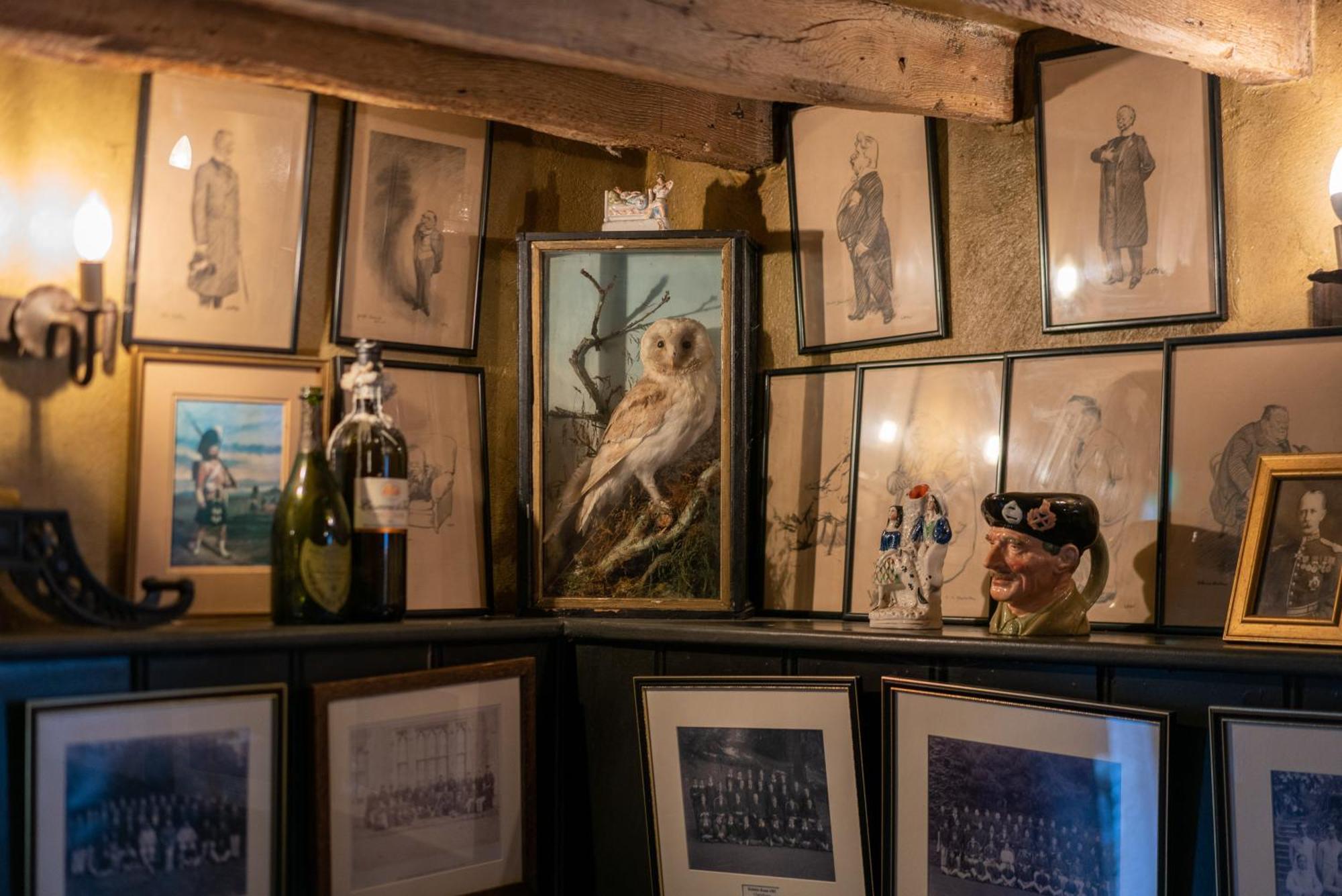 The Anchor Inn Lower Froyle エクステリア 写真