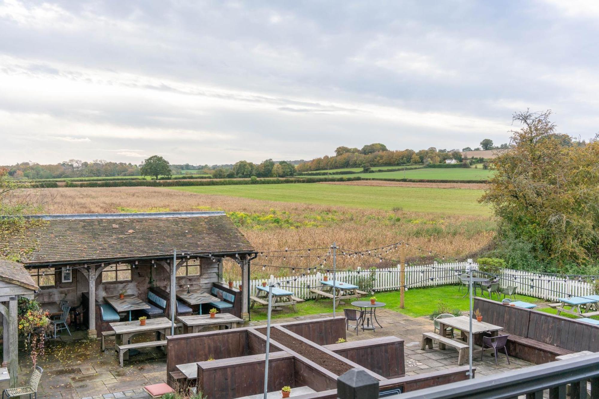 The Anchor Inn Lower Froyle エクステリア 写真